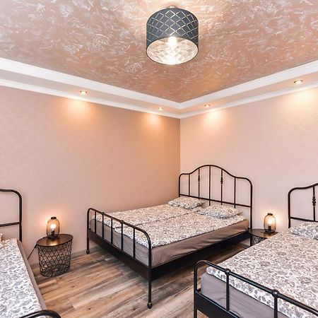 Meldernams Aparthotel Ventspils Ngoại thất bức ảnh