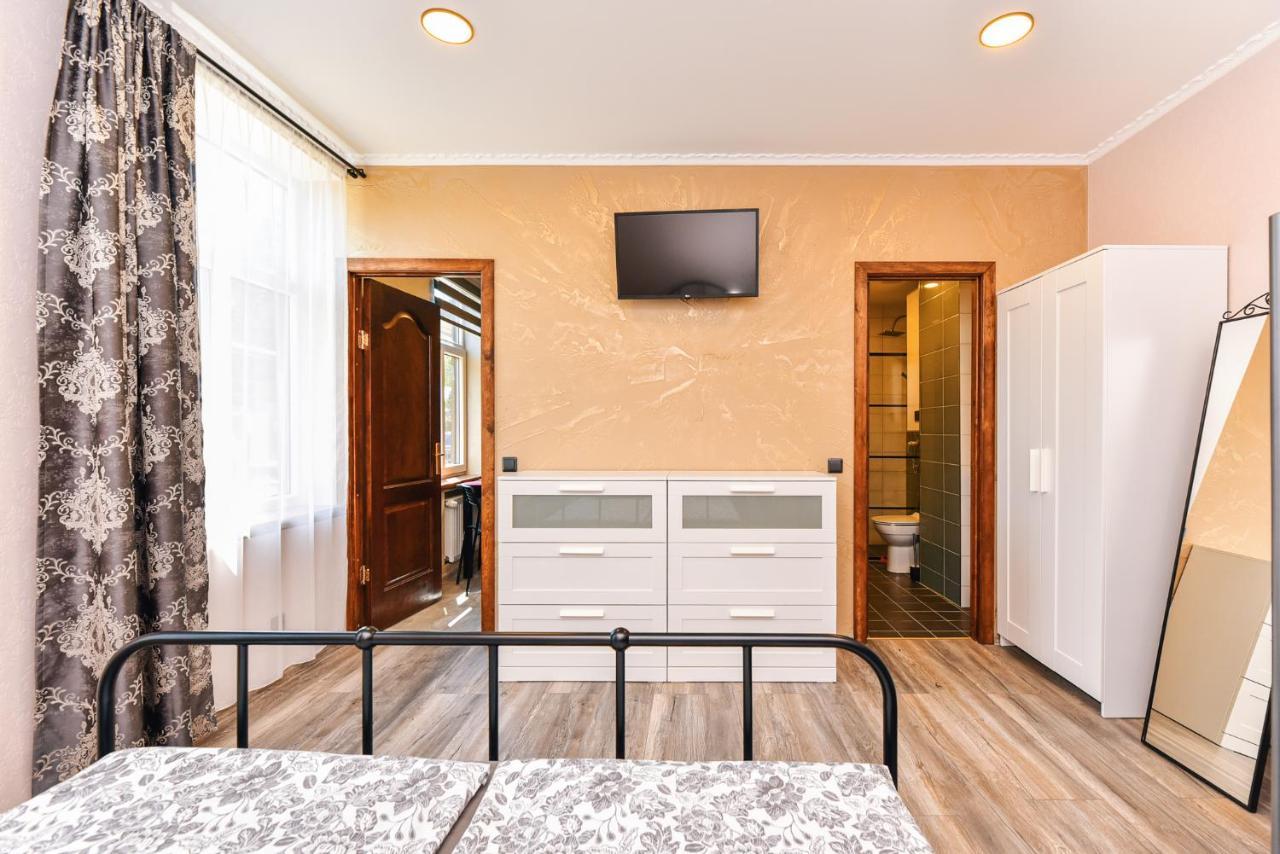 Meldernams Aparthotel Ventspils Ngoại thất bức ảnh