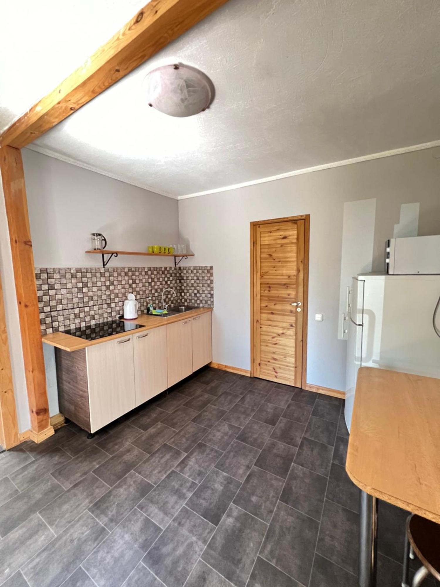 Meldernams Aparthotel Ventspils Ngoại thất bức ảnh